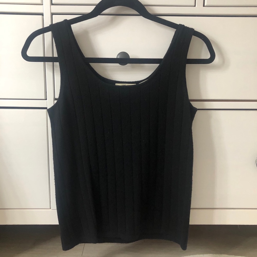 Neiman Marcus 100% cashmere tank